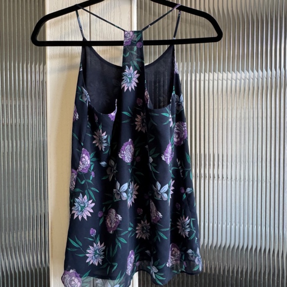 Twik Floral Tank - Picture 2 of 8